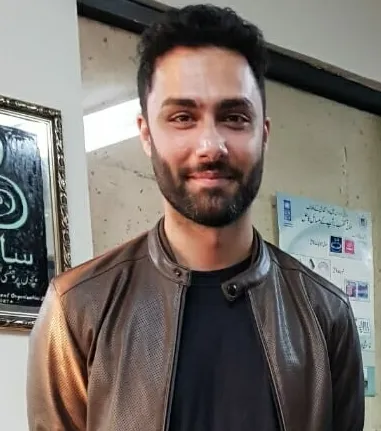 Ahmed Ali Akbar, in a CC BY-SA 4.0 photograph from Wikimedia Commons